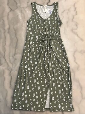 Ultra Flirt Olive Green Sleeveless Midi Dress with White Diamond Print